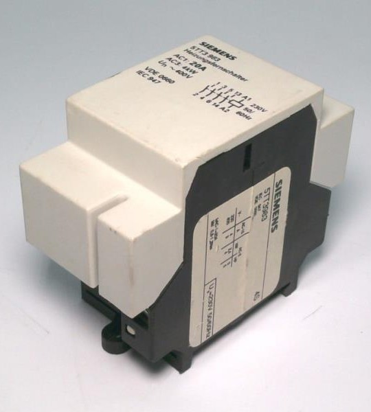 5TT3983 Contactor mod.4P 20A 3+1NA 230V